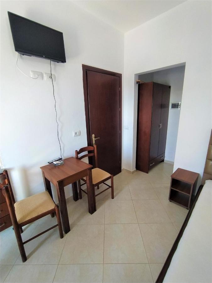 Ahmeti Rooms Ksamil Exteriör bild